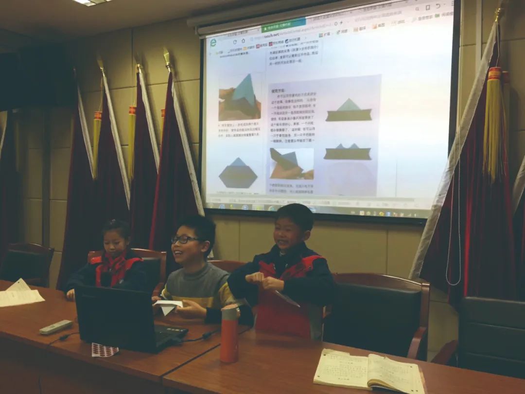 杨海锋文化是从每一个人心中长出来——社区“生生学堂”十年迎送近千名“蓬头稚子”