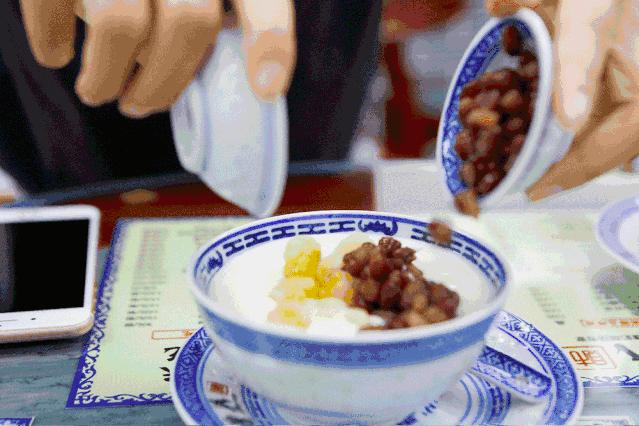 广东人吃甜汤的视频,广东糖水有多绝