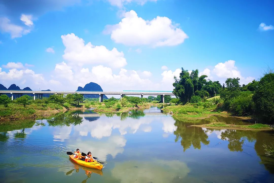 比买一送一还划算，全年不涨价！享山水画里329㎡双卧别墅，玩皮划艇漂流