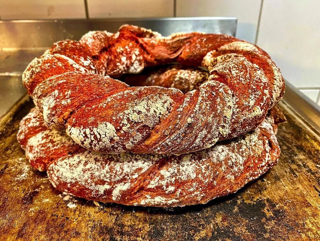 世界各地的特色面包 (全球25个国家的经典面包)