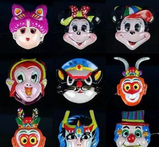 閽昏繘鐪肩潧鐨勫皬鐜╁叿,鐜╁叿鎴冲埌鐪肩潧鐪肩彔姘磋偪