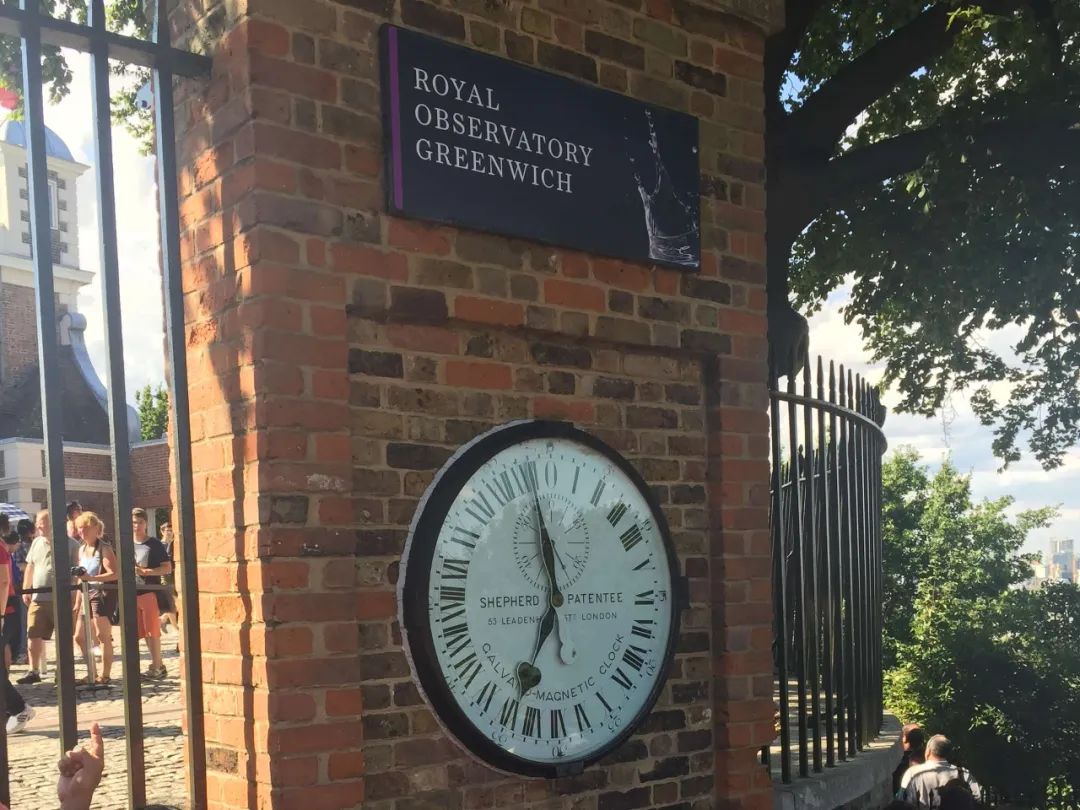 “歙县”刷屏后，才发现这些地名一直都念错了……丨夜听双语