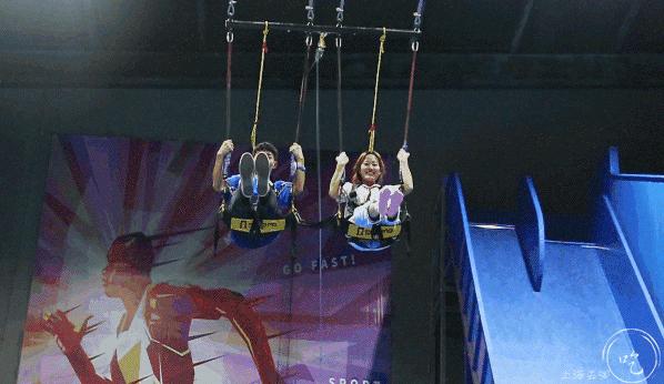 high蹦床主题乐园,高空旋转秋千游乐场