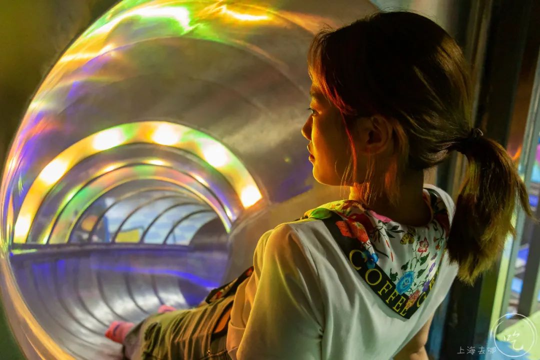 high蹦床主题乐园,高空旋转秋千游乐场