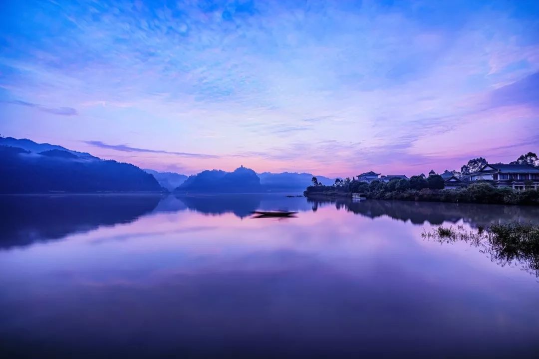 夏天小众避暑地,洪雅花硒谷避暑康养度假小镇
