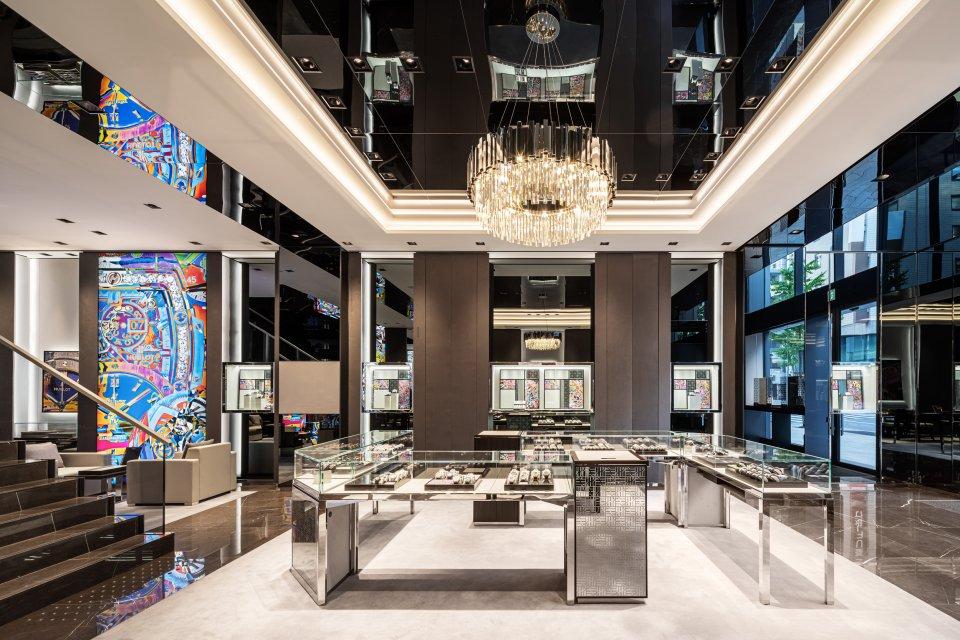 为什么这次的优衣库这么火爆,为什么最近优衣库这么火