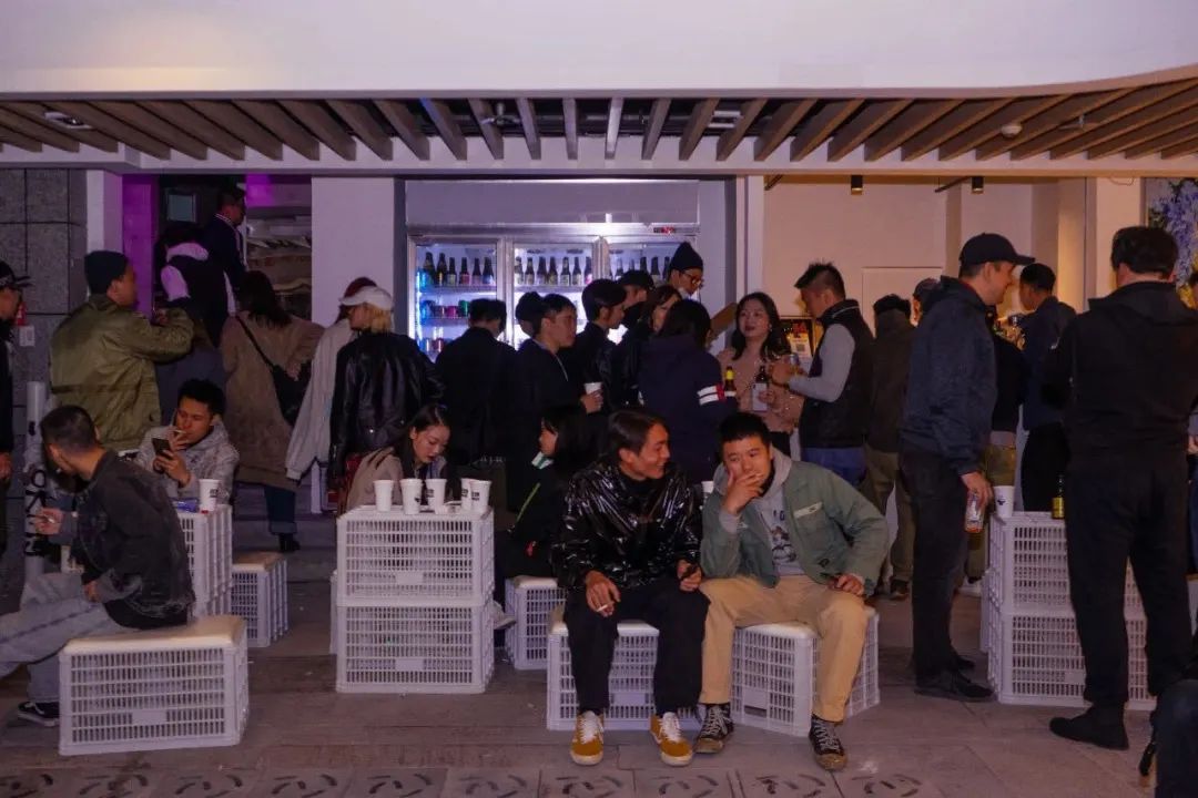 广州夜晚酒吧,在广州陪你度过漫长的夜