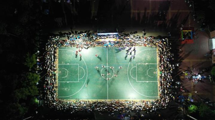 巴西人多热爱足球,巴西人多爱内马尔