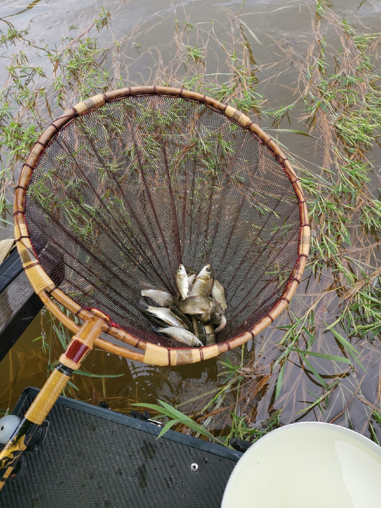 玩了多年的并继和碳素竿，总是在不断的折腾和寻找