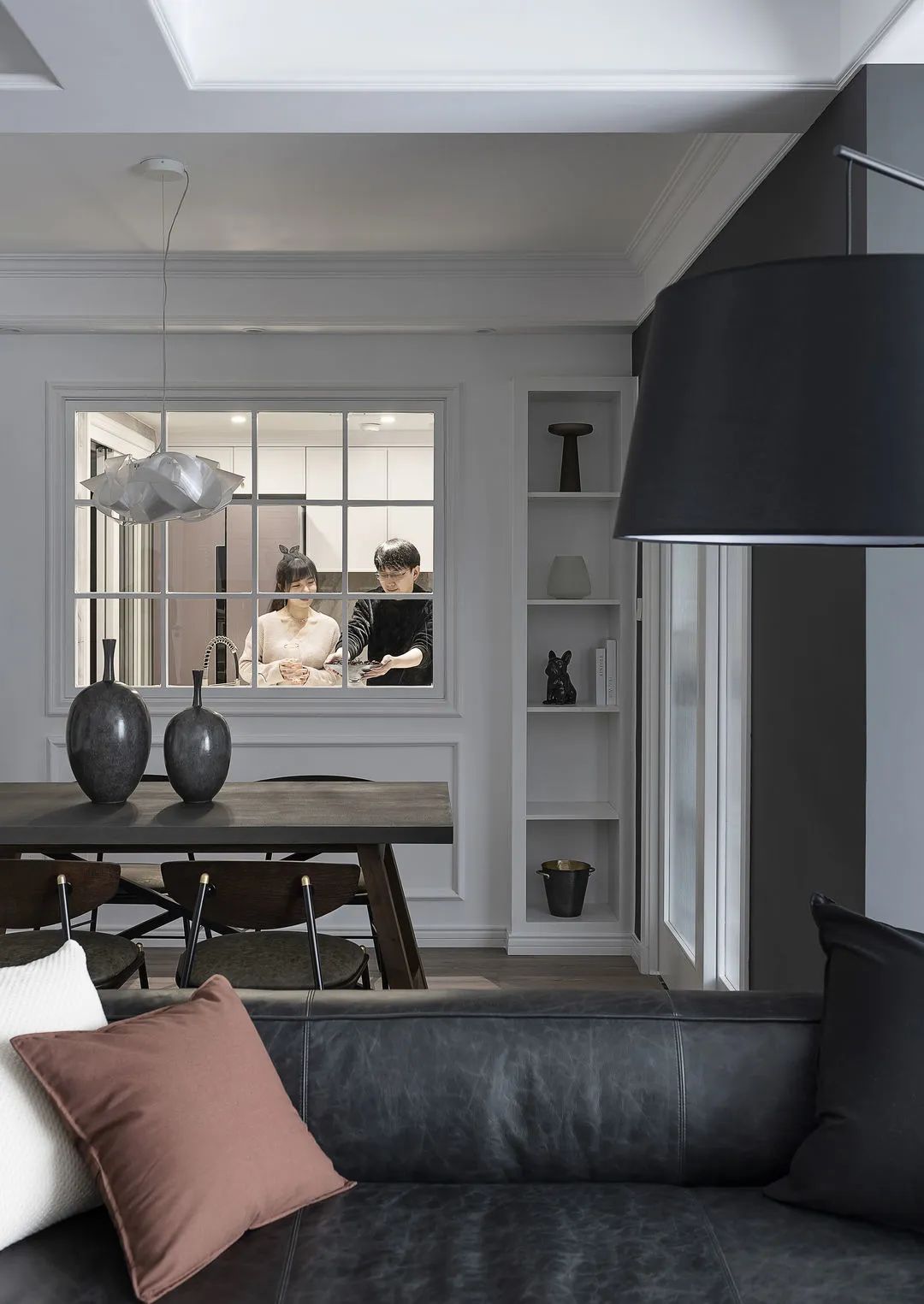 90后现代轻奢风的家,90后现代风格的家