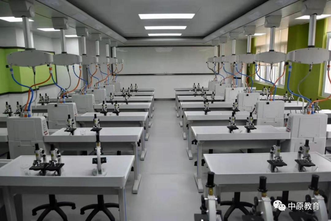 郑州市第六十四中学：一所幸福指数超高的“花园式”聪颖校园