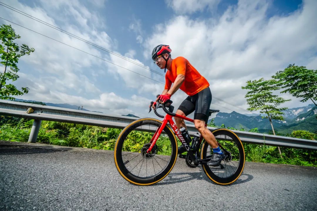 一车即所有Specialized发布全新TarmacSL7