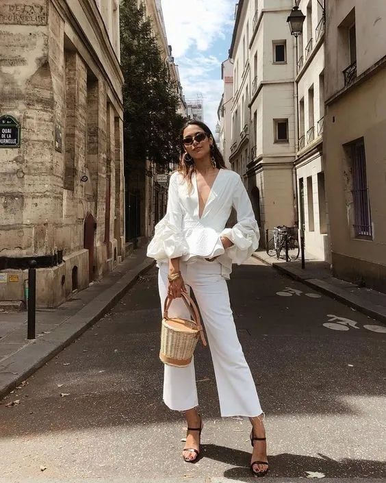 盛夏选一款不会撞款的藤编包吧,盛夏哪个系列好用