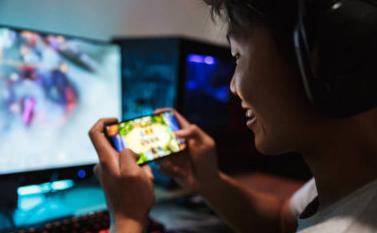 终于来了!郑州无人驾驶公交开通,免费乘坐;重磅!今起河南6城发消费券丨大河早新闻(语音版)