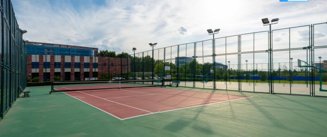 党群活动服务中心广场实景图,党群服务中心活动设施