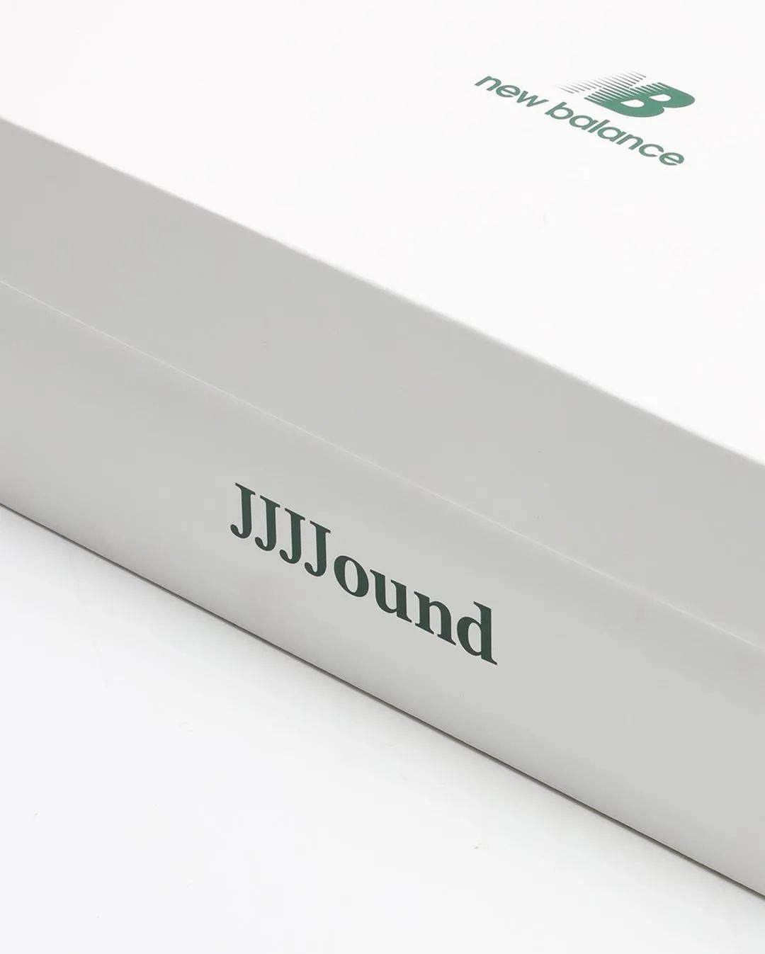 潮鞋速递｜“盗版鞋”把章盖到正版上，就问你服不服？