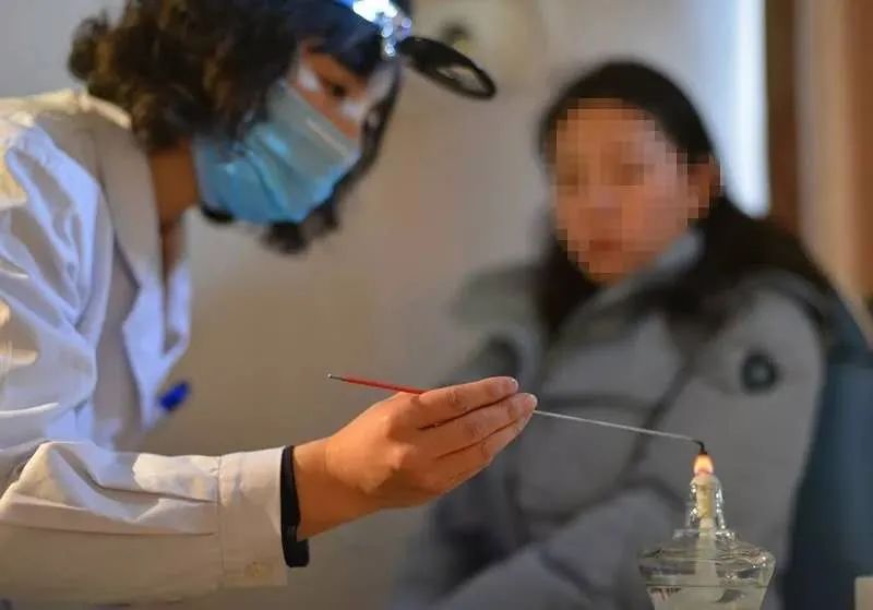 扁桃体炎的健康宣教小视频,健康知识宝宝扁桃体发炎怎么办