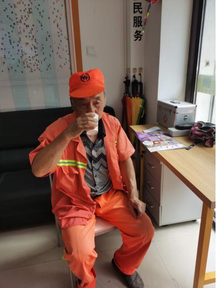 践行公益温暖有光体彩实体店内涵更丰富功能更多元