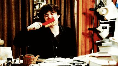 便宜哭了！日本人都在用的变态牙刷，竟然比洗牙还白，牙垢、牙龈出血全解决，嘴巴里脏东西洗出来后，太清爽了