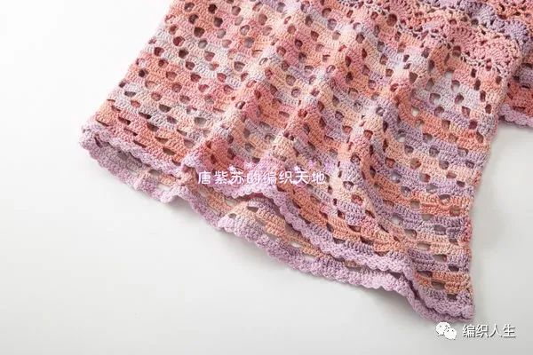 粉黛编织短袖视频教程,棒针镂空花罩衫图解