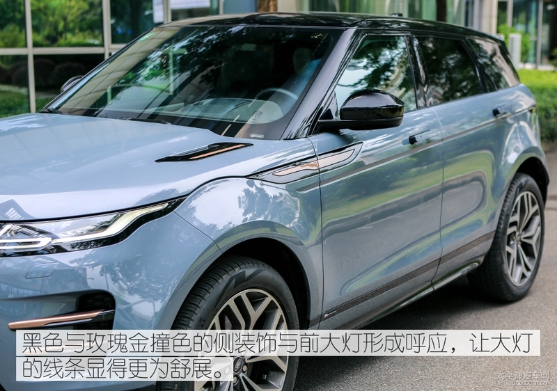 2020路虎揽胜极光评测,沉浸式看车19款路虎极光