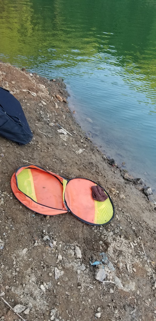 鱼没钓到还把诱饵吃了,鱼没钓到雨还下大了