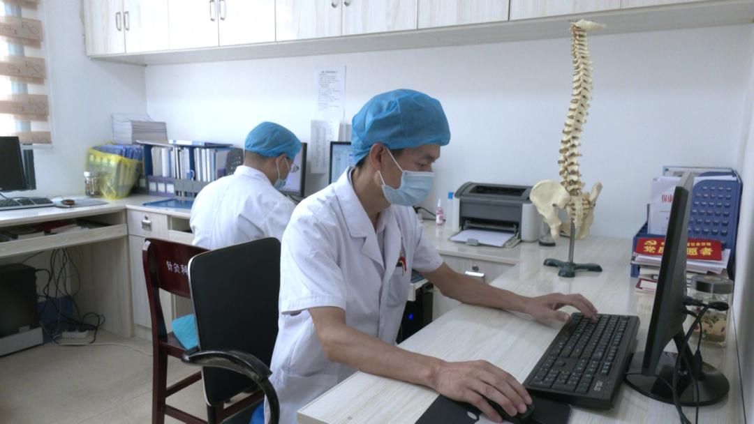 中医院靳英姿,医师个人风采展示视频