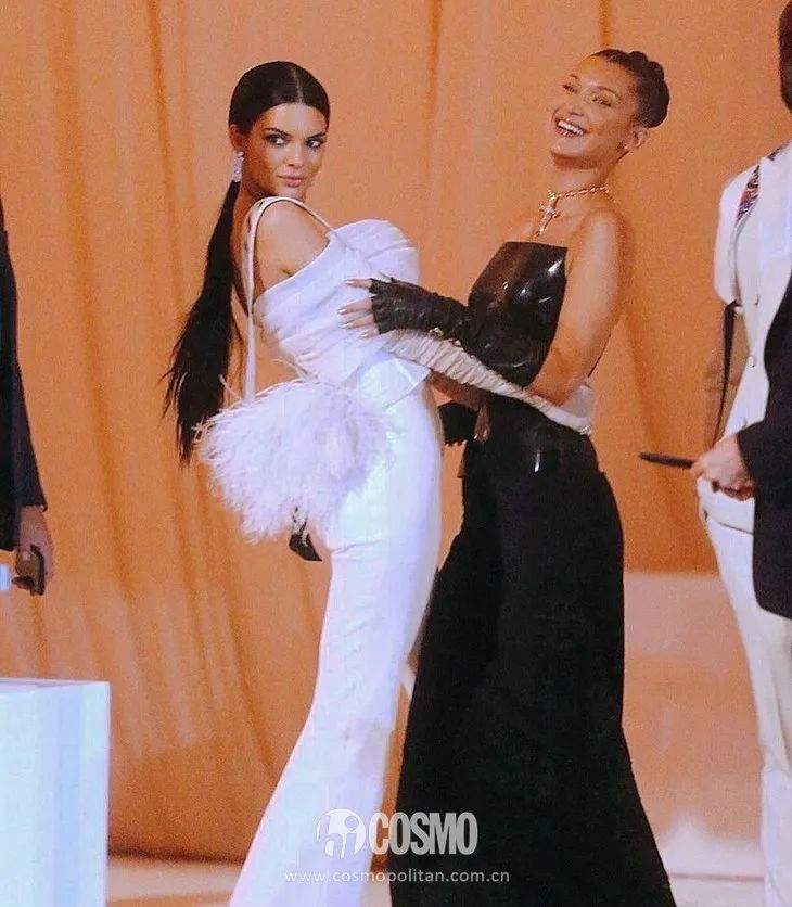 bella和kendall,kendall和bella