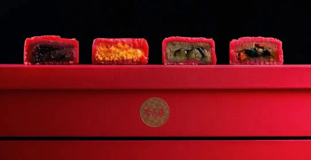 今年吃的第一口月饼,今年的第一口月饼