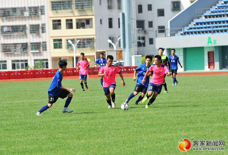 2020年江西省青少年校园足球夏令营（高中营区）在定南开营