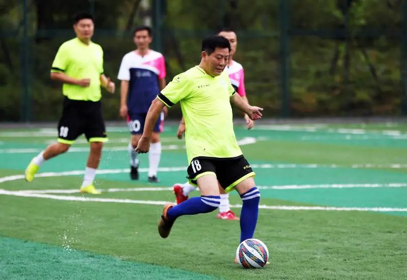 上海足球业余比赛有哪些,业余足球比赛上海宝山