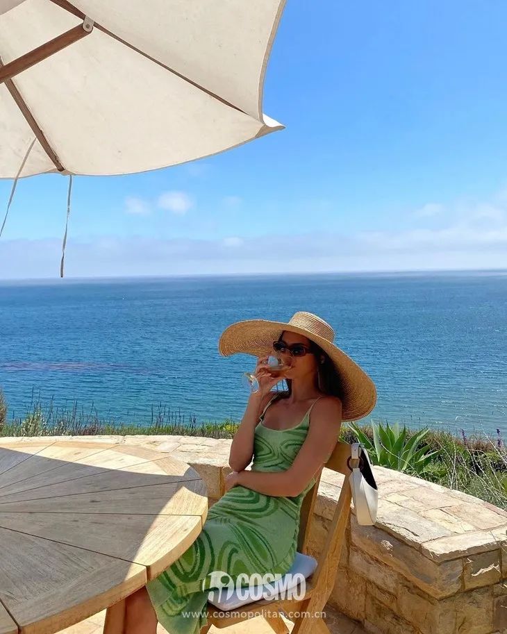 杨采钰倪妮李梦,杨采钰欧阳娜娜