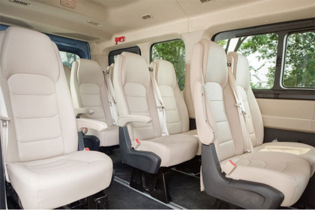 上汽大通maxusv90最新款,上汽maxusv90轻客自动挡