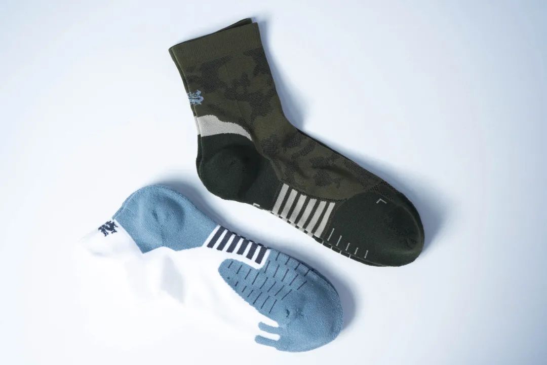 马拉松跑步装备护腕,马拉松专用装备护脚助力