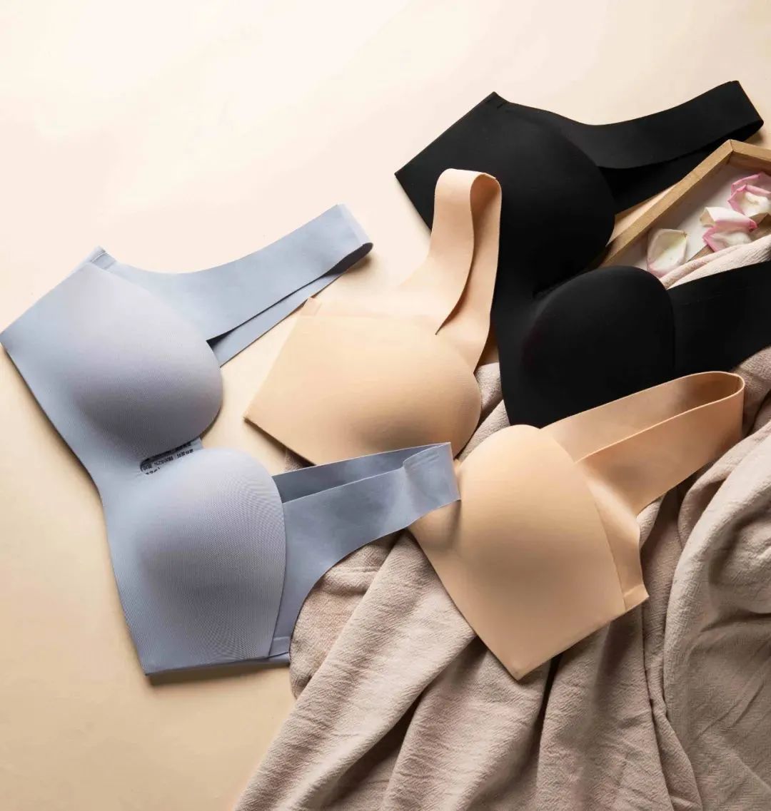 快脱下你的性感内衣，换上轻巧无负担的它