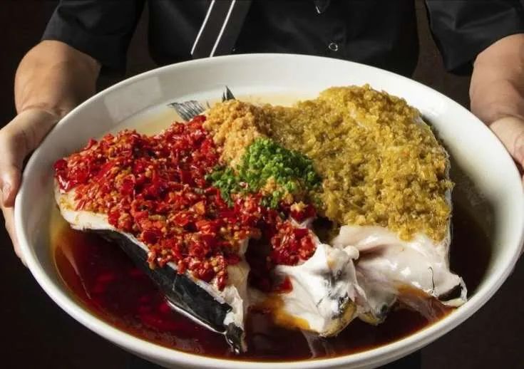 搞大事！这个购物中心用一张卡就能吃遍