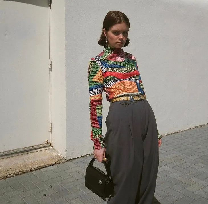 乔妹首次带货是哪天,乔妹几月份开始带货的