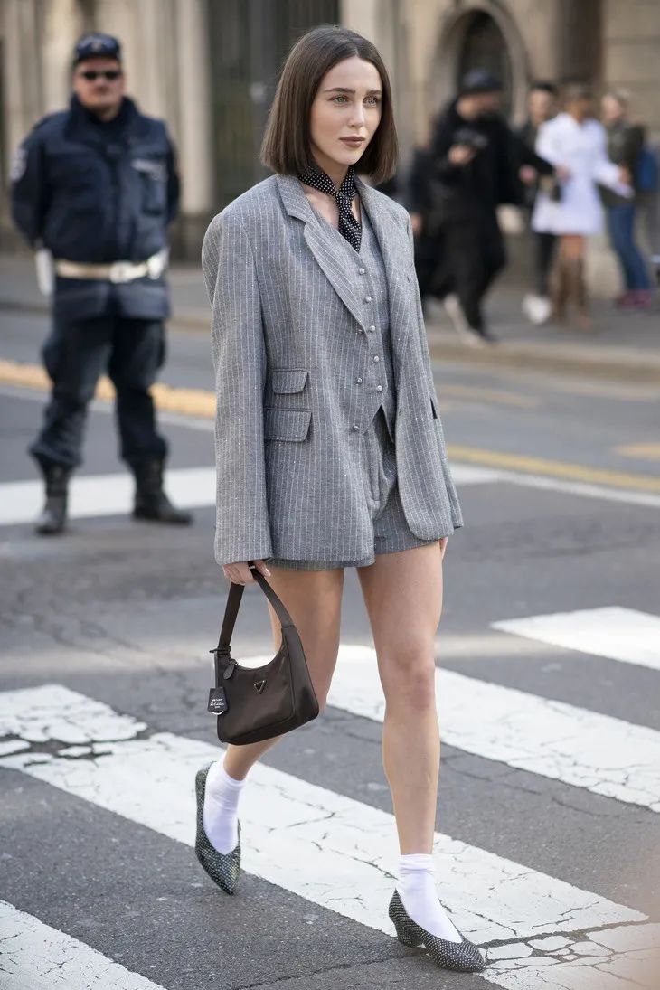 乔妹首次带货是哪天,乔妹几月份开始带货的