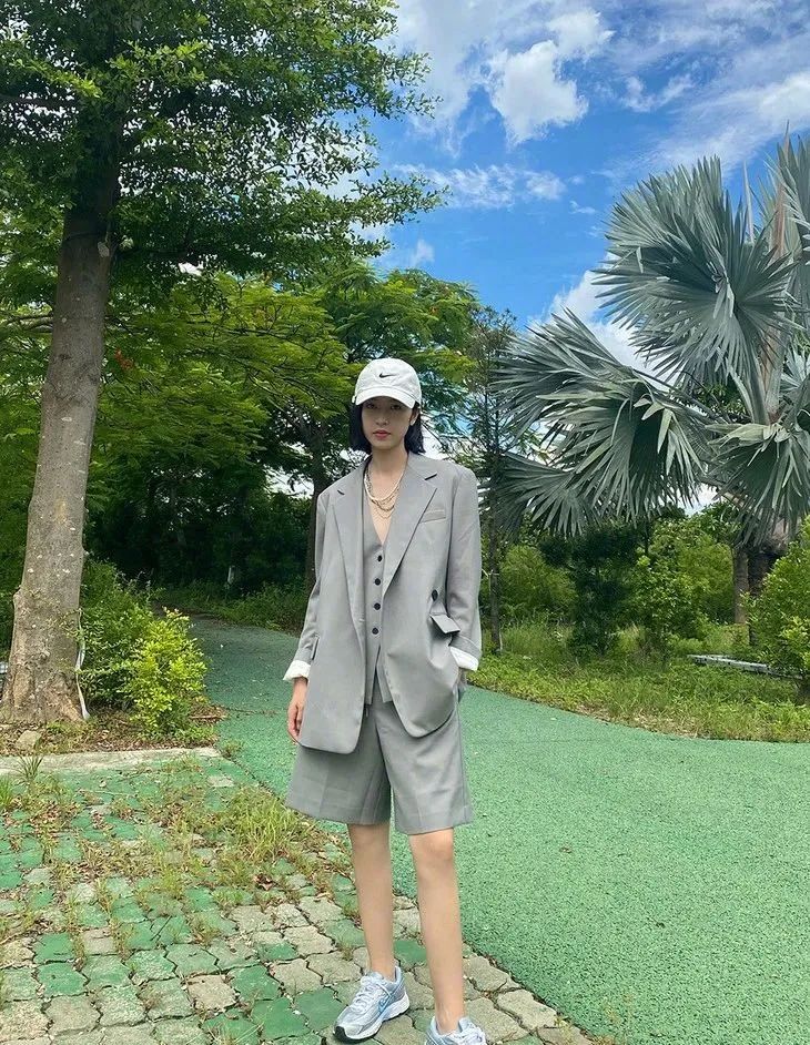 乔妹首次带货是哪天,乔妹几月份开始带货的