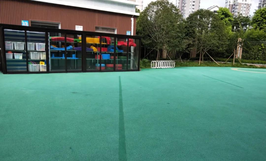 中国足球从娃娃抓起小球童,足球从娃娃抓起图片