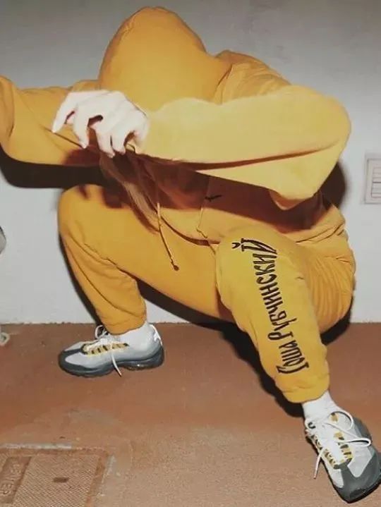 男朋友寄的包裹里的信,男朋友寄的包裹礼物