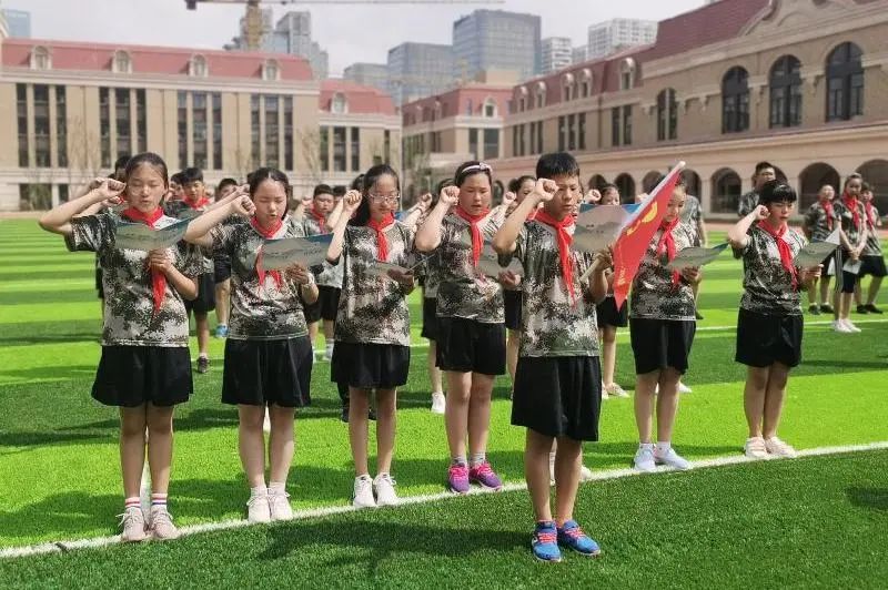 瀹樺鍗楀笀闄勪腑鏍戜汉,鏍戜汉瀛︽牎鍔涗汉鏍″尯甯堣祫鍔涢噺