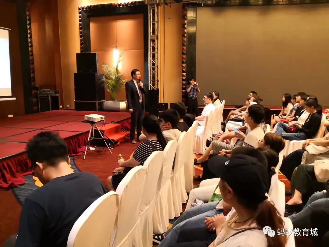 松江蚂蚁教育城二期开始招商，做教育的老板可以了解一下