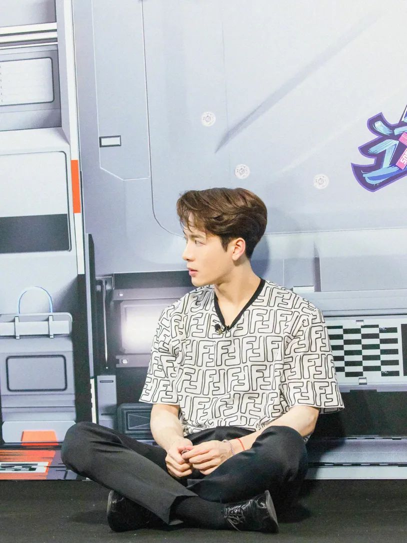 街舞4位队长炸翻全场,街舞四位队长都是谁