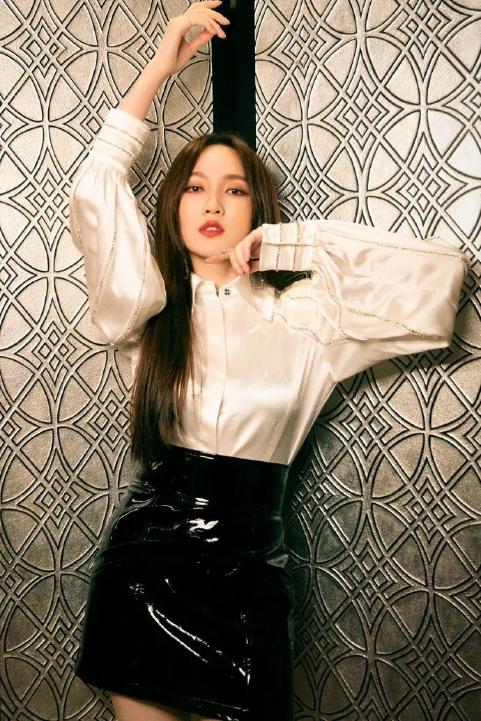 孟佳回归女团了吗,孟佳为什么能逆袭成团