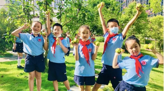 孩子顶嘴不听话叛逆怎么办,初中女孩叛逆不听话怎么教育