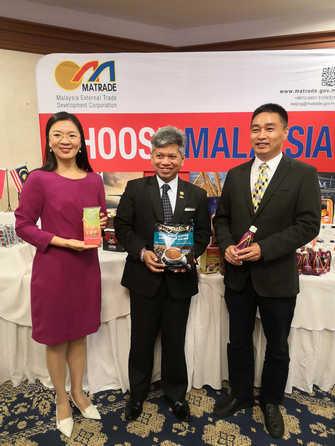 马来西亚猫山王榴莲燕窝团购,马来西亚猫山王榴莲燕窝