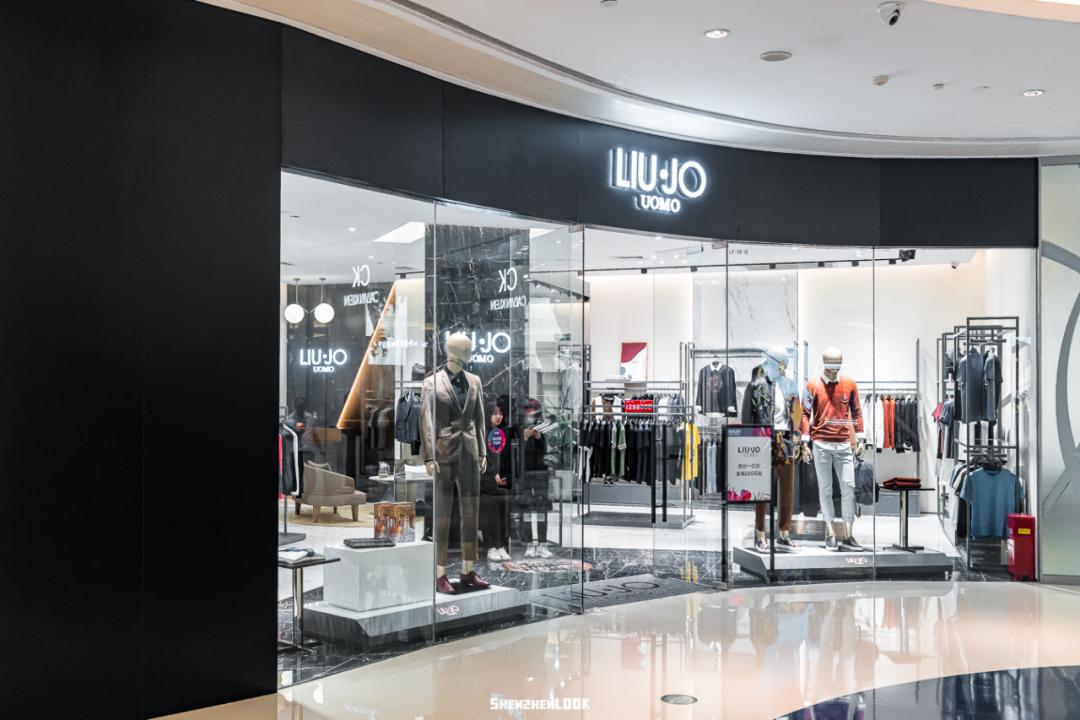 look千盛购物广场店,look百万车