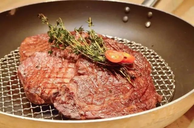 听说没解禁的你们在等上海大促，大波的酒店美食，这就来了