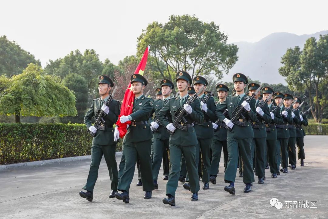 歌唱祖国升旗军乐团,歌唱祖国升旗2008